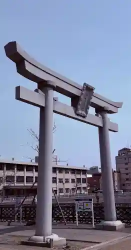 福井神社の{uncategorized: "未分類", other: "その他", undefined: "問題あり", building: "その他建物", grave: "お墓", sacred_gate: "鳥居", guardian: "狛犬", statue: "像", buddha: "仏像", history: "歴史", nature: "自然", garden: "庭園", animal: "動物", pagoda: "塔", temizu: "手水舎", mountain_gate: "山門・神門", sanctuary: "本殿・本堂", subordinate: "末社・摂社", art: "芸術", scenery: "景色", jizo: "地蔵", ema: "絵馬", goshuin: "御朱印", omikuji: "おみくじ", items: "授与品その他", amulet: "お守り", goshuincho: "御朱印帳", eats: "食事", festival: "お祭り", votive_dance: "神楽", shichigosan: "七五三参", wedding: "結婚式", experience: "体験その他", initially: "初詣", around: "周辺", anti_infection: "感染症対策"}