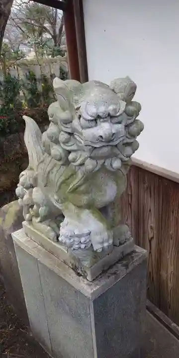 龍王宮秀郷社(橋守神社)の狛犬