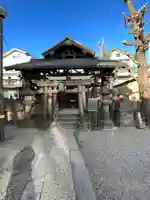 被官稲荷神社の鳥居