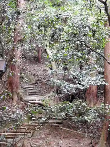 狭井坐大神荒魂神社(狭井神社)の景色