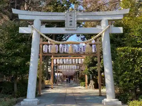 星川杉山神社の鳥居