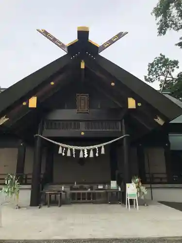千歳神社の本殿・本堂