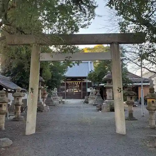 萬古神社の鳥居