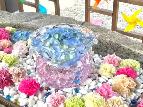 金井神社の手水舎