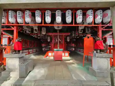 諏訪神社・諏訪山稲荷神社の{uncategorized: "未分類", other: "その他", undefined: "問題あり", building: "その他建物", grave: "お墓", sacred_gate: "鳥居", guardian: "狛犬", statue: "像", buddha: "仏像", history: "歴史", nature: "自然", garden: "庭園", animal: "動物", pagoda: "塔", temizu: "手水舎", mountain_gate: "山門・神門", sanctuary: "本殿・本堂", subordinate: "末社・摂社", art: "芸術", scenery: "景色", jizo: "地蔵", ema: "絵馬", goshuin: "御朱印", omikuji: "おみくじ", items: "授与品その他", amulet: "お守り", goshuincho: "御朱印帳", eats: "食事", festival: "お祭り", votive_dance: "神楽", shichigosan: "七五三参", wedding: "結婚式", experience: "体験その他", initially: "初詣", around: "周辺", anti_infection: "感染症対策"}