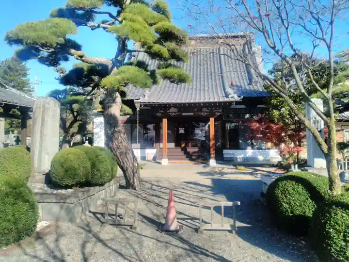 妙遠寺の本殿・本堂