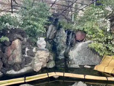 厳島神社（川越熊野神社境内）の{uncategorized: "未分類", other: "その他", undefined: "問題あり", building: "その他建物", grave: "お墓", sacred_gate: "鳥居", guardian: "狛犬", statue: "像", buddha: "仏像", history: "歴史", nature: "自然", garden: "庭園", animal: "動物", pagoda: "塔", temizu: "手水舎", mountain_gate: "山門・神門", sanctuary: "本殿・本堂", subordinate: "末社・摂社", art: "芸術", scenery: "景色", jizo: "地蔵", ema: "絵馬", goshuin: "御朱印", omikuji: "おみくじ", items: "授与品その他", amulet: "お守り", goshuincho: "御朱印帳", eats: "食事", festival: "お祭り", votive_dance: "神楽", shichigosan: "七五三参", wedding: "結婚式", experience: "体験その他", initially: "初詣", around: "周辺", anti_infection: "感染症対策"}