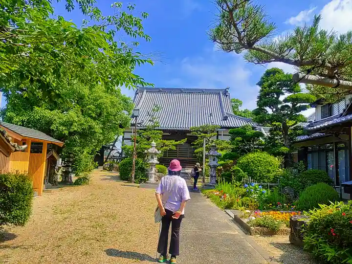 慈光寺の本殿・本堂