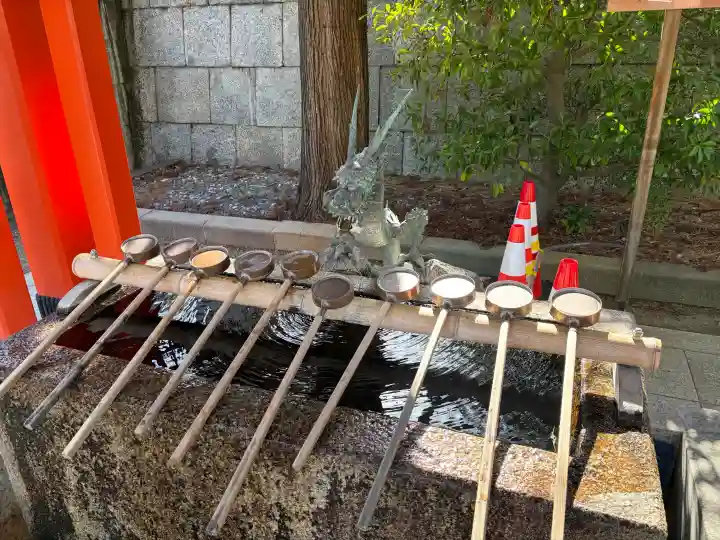五社神社 諏訪神社の{uncategorized: "未分類", other: "その他", undefined: "問題あり", building: "その他建物", grave: "お墓", sacred_gate: "鳥居", guardian: "狛犬", statue: "像", buddha: "仏像", history: "歴史", nature: "自然", garden: "庭園", animal: "動物", pagoda: "塔", temizu: "手水舎", mountain_gate: "山門・神門", sanctuary: "本殿・本堂", subordinate: "末社・摂社", art: "芸術", scenery: "景色", jizo: "地蔵", ema: "絵馬", goshuin: "御朱印", omikuji: "おみくじ", items: "授与品その他", amulet: "お守り", goshuincho: "御朱印帳", eats: "食事", festival: "お祭り", votive_dance: "神楽", shichigosan: "七五三参", wedding: "結婚式", experience: "体験その他", initially: "初詣", around: "周辺", anti_infection: "感染症対策"}