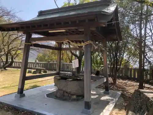 高屋神社の手水