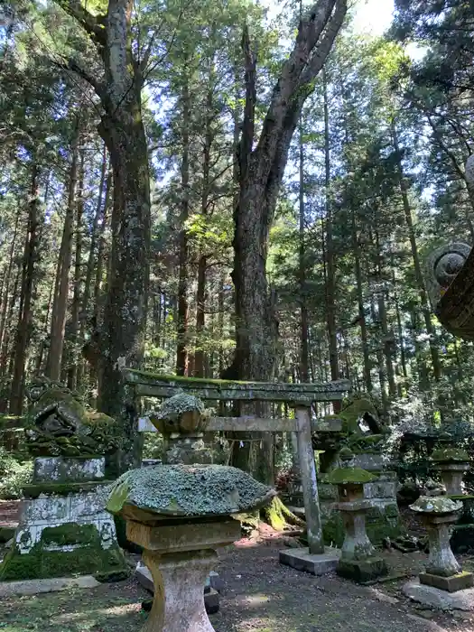 一色鐘鋳神社の建物その他