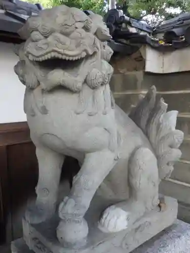 霊光殿天満宮の狛犬