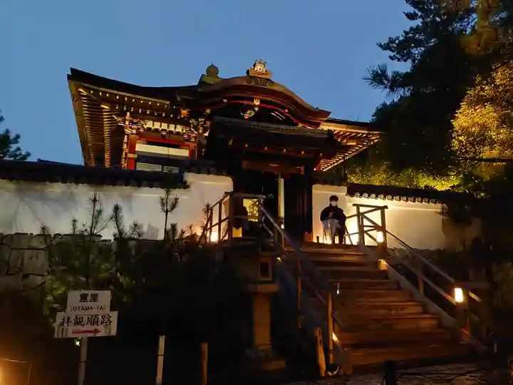 高台寺(高台寿聖禅寺・高臺寺)の本殿・本堂