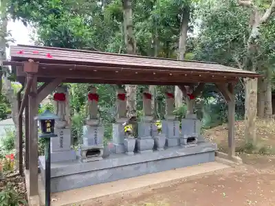 眞福寺の{uncategorized: "未分類", other: "その他", undefined: "問題あり", building: "その他建物", grave: "お墓", sacred_gate: "鳥居", guardian: "狛犬", statue: "像", buddha: "仏像", history: "歴史", nature: "自然", garden: "庭園", animal: "動物", pagoda: "塔", temizu: "手水舎", mountain_gate: "山門・神門", sanctuary: "本殿・本堂", subordinate: "末社・摂社", art: "芸術", scenery: "景色", jizo: "地蔵", ema: "絵馬", goshuin: "御朱印", omikuji: "おみくじ", items: "授与品その他", amulet: "お守り", goshuincho: "御朱印帳", eats: "食事", festival: "お祭り", votive_dance: "神楽", shichigosan: "七五三参", wedding: "結婚式", experience: "体験その他", initially: "初詣", around: "周辺", anti_infection: "感染症対策"}
