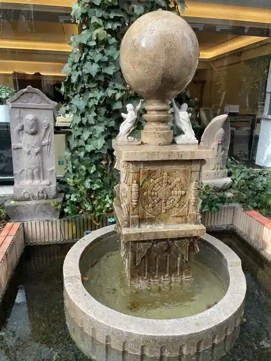 法真寺の{uncategorized: "未分類", other: "その他", undefined: "問題あり", building: "その他建物", grave: "お墓", sacred_gate: "鳥居", guardian: "狛犬", statue: "像", buddha: "仏像", history: "歴史", nature: "自然", garden: "庭園", animal: "動物", pagoda: "塔", temizu: "手水舎", mountain_gate: "山門・神門", sanctuary: "本殿・本堂", subordinate: "末社・摂社", art: "芸術", scenery: "景色", jizo: "地蔵", ema: "絵馬", goshuin: "御朱印", omikuji: "おみくじ", items: "授与品その他", amulet: "お守り", goshuincho: "御朱印帳", eats: "食事", festival: "お祭り", votive_dance: "神楽", shichigosan: "七五三参", wedding: "結婚式", experience: "体験その他", initially: "初詣", around: "周辺", anti_infection: "感染症対策"}