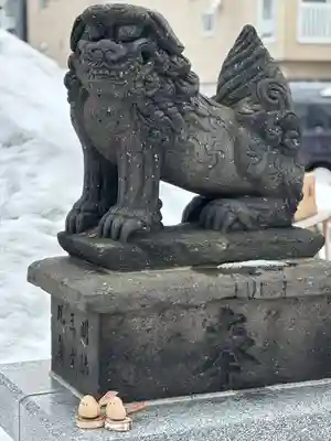 札幌諏訪神社の狛犬