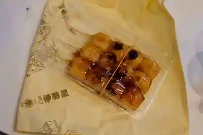 成田山深川不動堂(新勝寺東京別院)の{uncategorized: "未分類", other: "その他", undefined: "問題あり", building: "その他建物", grave: "お墓", sacred_gate: "鳥居", guardian: "狛犬", statue: "像", buddha: "仏像", history: "歴史", nature: "自然", garden: "庭園", animal: "動物", pagoda: "塔", temizu: "手水舎", mountain_gate: "山門・神門", sanctuary: "本殿・本堂", subordinate: "末社・摂社", art: "芸術", scenery: "景色", jizo: "地蔵", ema: "絵馬", goshuin: "御朱印", omikuji: "おみくじ", items: "授与品その他", amulet: "お守り", goshuincho: "御朱印帳", eats: "食事", festival: "お祭り", votive_dance: "神楽", shichigosan: "七五三参", wedding: "結婚式", experience: "体験その他", initially: "初詣", around: "周辺", anti_infection: "感染症対策"}