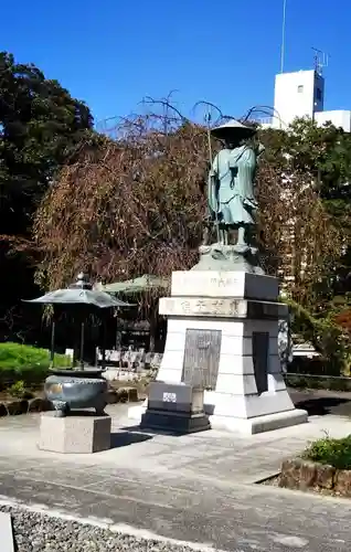 西新井大師総持寺の像