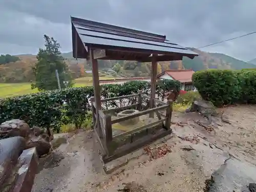 多加意加美神社の手水舎