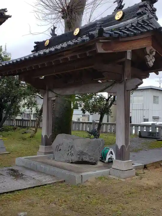 建石勝神社の手水舎