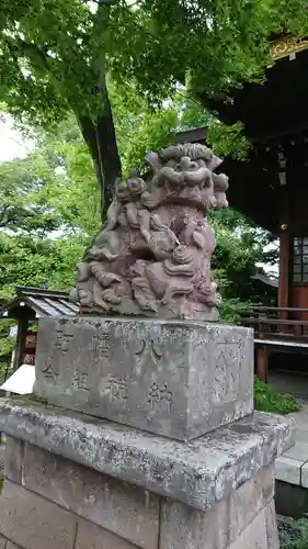 行田八幡神社の狛犬