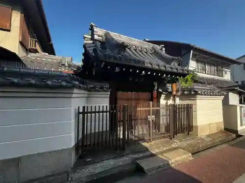 廣臺寺（広台寺）の{uncategorized: "未分類", other: "その他", undefined: "問題あり", building: "その他建物", grave: "お墓", sacred_gate: "鳥居", guardian: "狛犬", statue: "像", buddha: "仏像", history: "歴史", nature: "自然", garden: "庭園", animal: "動物", pagoda: "塔", temizu: "手水舎", mountain_gate: "山門・神門", sanctuary: "本殿・本堂", subordinate: "末社・摂社", art: "芸術", scenery: "景色", jizo: "地蔵", ema: "絵馬", goshuin: "御朱印", omikuji: "おみくじ", items: "授与品その他", amulet: "お守り", goshuincho: "御朱印帳", eats: "食事", festival: "お祭り", votive_dance: "神楽", shichigosan: "七五三参", wedding: "結婚式", experience: "体験その他", initially: "初詣", around: "周辺", anti_infection: "感染症対策"}