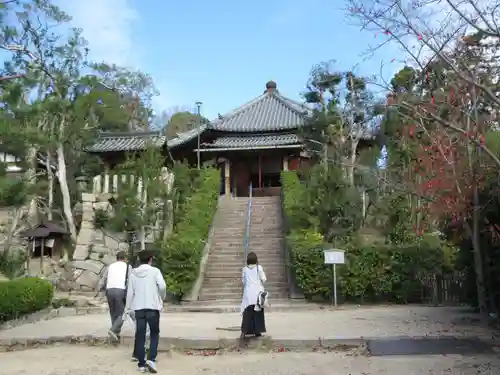 法隆寺の本殿