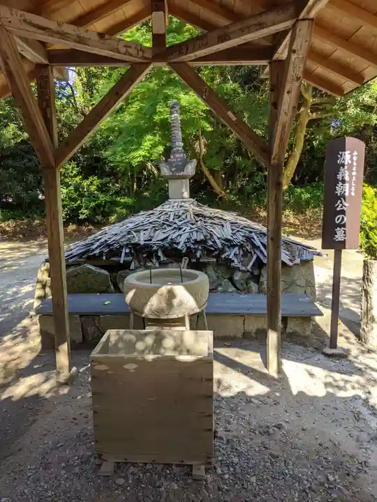 大御堂寺(野間大坊)のお墓