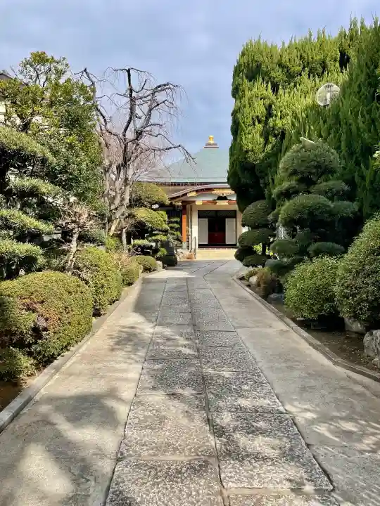戒行寺の{uncategorized: "未分類", other: "その他", undefined: "問題あり", building: "その他建物", grave: "お墓", sacred_gate: "鳥居", guardian: "狛犬", statue: "像", buddha: "仏像", history: "歴史", nature: "自然", garden: "庭園", animal: "動物", pagoda: "塔", temizu: "手水舎", mountain_gate: "山門・神門", sanctuary: "本殿・本堂", subordinate: "末社・摂社", art: "芸術", scenery: "景色", jizo: "地蔵", ema: "絵馬", goshuin: "御朱印", omikuji: "おみくじ", items: "授与品その他", amulet: "お守り", goshuincho: "御朱印帳", eats: "食事", festival: "お祭り", votive_dance: "神楽", shichigosan: "七五三参", wedding: "結婚式", experience: "体験その他", initially: "初詣", around: "周辺", anti_infection: "感染症対策"}