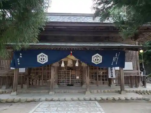 玉作湯神社の本殿