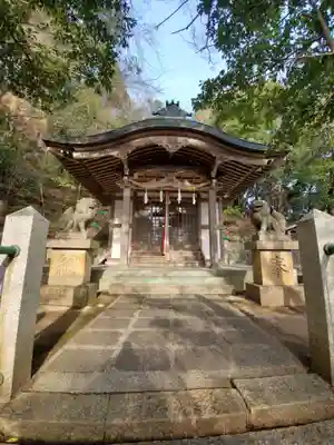 板宿八幡神社の本殿・本堂