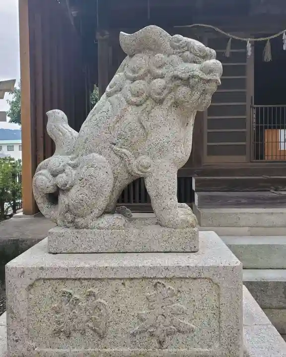 田尻神社の狛犬