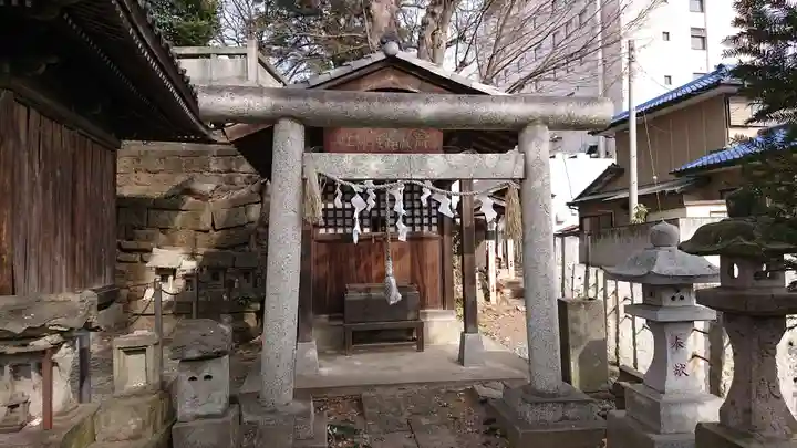 星宮神社の末社・摂社