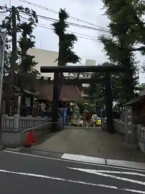 高円寺氷川神社の鳥居