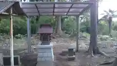 神明神社の末社