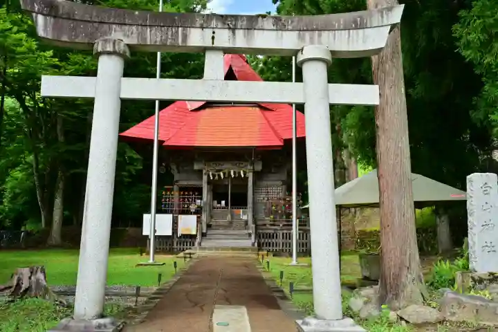 浦佐白山神社(新潟県)