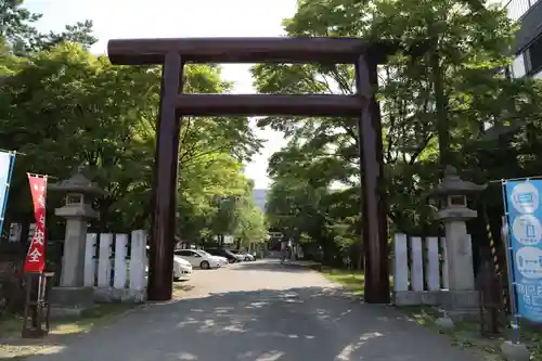 豊平神社の鳥居