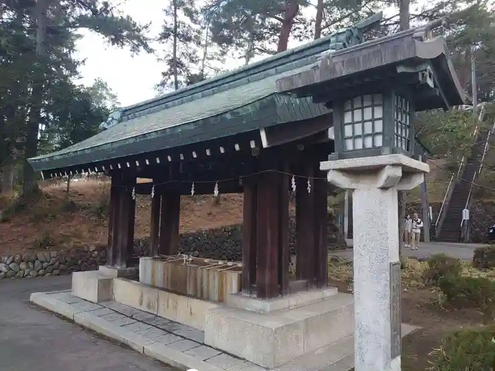 群馬県護国神社の手水舎