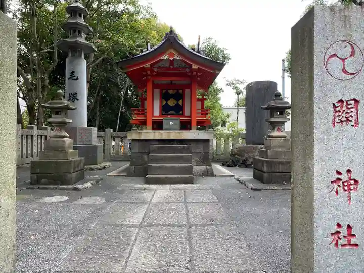 王子神社の末社・摂社