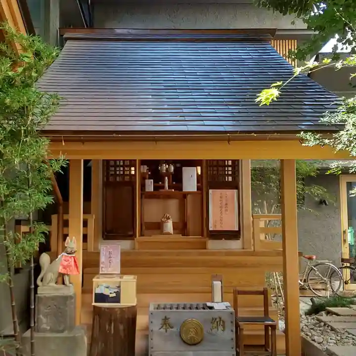 五十稲荷神社(栄寿稲荷神社)の本殿・本堂