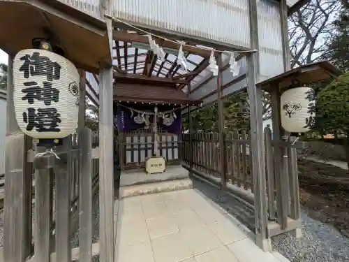 湯倉神社の{uncategorized: "未分類", other: "その他", undefined: "問題あり", building: "その他建物", grave: "お墓", sacred_gate: "鳥居", guardian: "狛犬", statue: "像", buddha: "仏像", history: "歴史", nature: "自然", garden: "庭園", animal: "動物", pagoda: "塔", temizu: "手水舎", mountain_gate: "山門・神門", sanctuary: "本殿・本堂", subordinate: "末社・摂社", art: "芸術", scenery: "景色", jizo: "地蔵", ema: "絵馬", goshuin: "御朱印", omikuji: "おみくじ", items: "授与品その他", amulet: "お守り", goshuincho: "御朱印帳", eats: "食事", festival: "お祭り", votive_dance: "神楽", shichigosan: "七五三参", wedding: "結婚式", experience: "体験その他", initially: "初詣", around: "周辺", anti_infection: "感染症対策"}