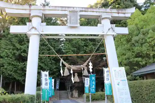 滑川神社 - 仕事と子どもの守り神の鳥居