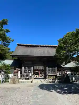 大洗磯前神社の{uncategorized: "未分類", other: "その他", undefined: "問題あり", building: "その他建物", grave: "お墓", sacred_gate: "鳥居", guardian: "狛犬", statue: "像", buddha: "仏像", history: "歴史", nature: "自然", garden: "庭園", animal: "動物", pagoda: "塔", temizu: "手水舎", mountain_gate: "山門・神門", sanctuary: "本殿・本堂", subordinate: "末社・摂社", art: "芸術", scenery: "景色", jizo: "地蔵", ema: "絵馬", goshuin: "御朱印", omikuji: "おみくじ", items: "授与品その他", amulet: "お守り", goshuincho: "御朱印帳", eats: "食事", festival: "お祭り", votive_dance: "神楽", shichigosan: "七五三参", wedding: "結婚式", experience: "体験その他", initially: "初詣", around: "周辺", anti_infection: "感染症対策"}
