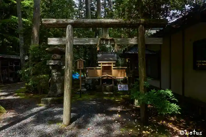 首途弁財天社の末社・摂社