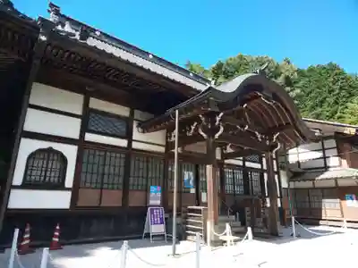 龍穏寺の本殿・本堂