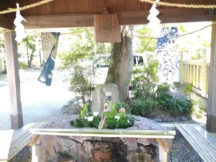 阿智神社の手水舎