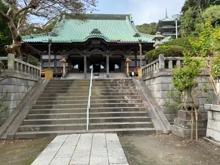 龍口寺の本殿・本堂