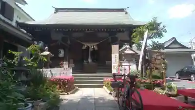 江北氷川神社の本殿・本堂