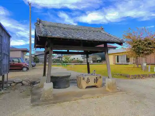熊野神社の手水舎