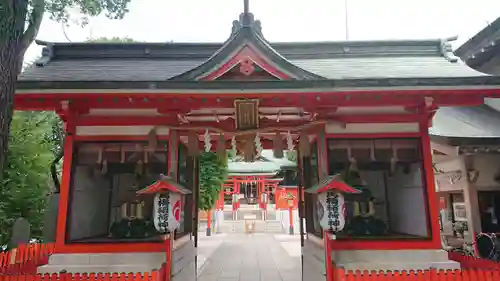馬橋稲荷神社の山門・神門